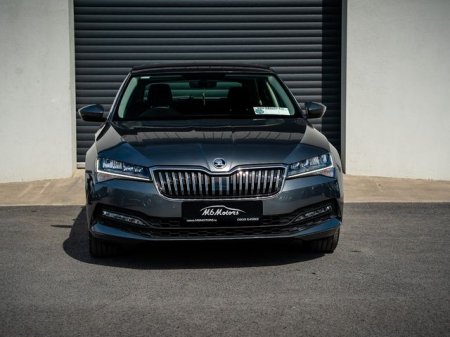 2023 Skoda Superb - photo 2