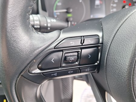 2023 Toyota Yaris - photo 28