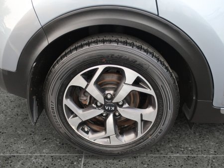 2020 Kia Sportage - photo 9