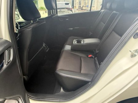 2016 Honda Grace - photo 8