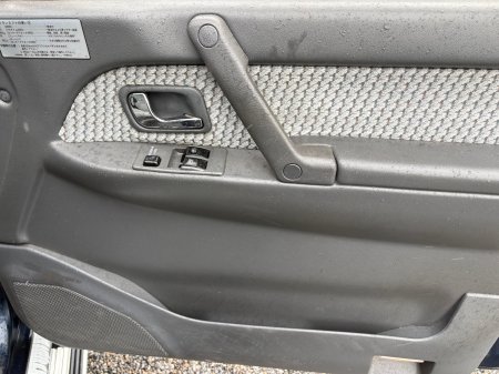 1996 Mitsubishi Pajero - photo 7