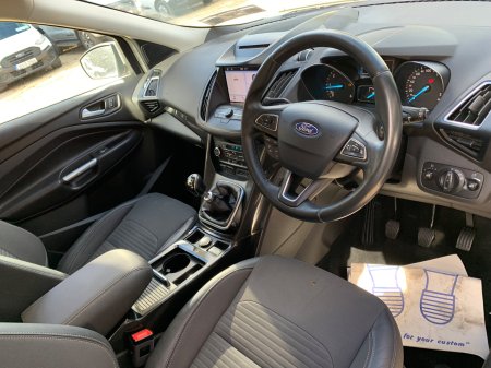 2020 Ford Kuga - photo 15