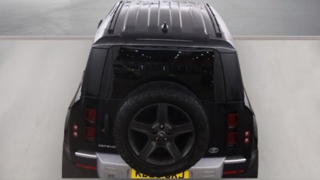 2023 Land Rover Defender - photo 8