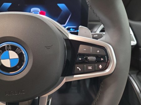2026 BMW 3-Series - photo 18