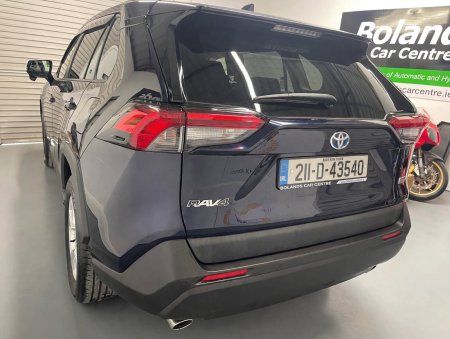 2021 Toyota RAV4 - photo 5