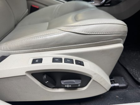 2018 Volvo V40 - photo 16