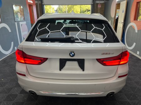 2020 BMW 5-Series - photo 4