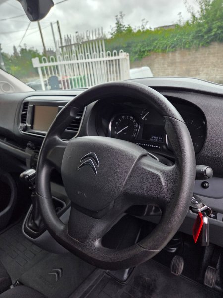 2022 Citroen Dispatch - photo 7