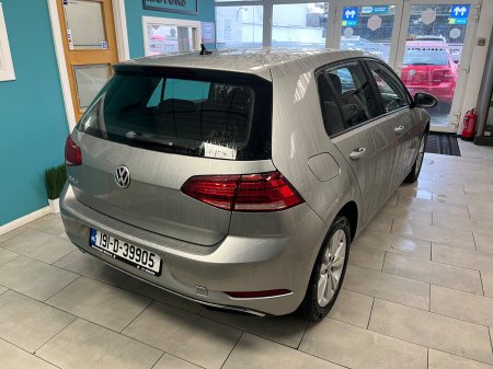 2019 Volkswagen Golf - photo 8