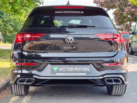 2024 Volkswagen Golf - photo 8