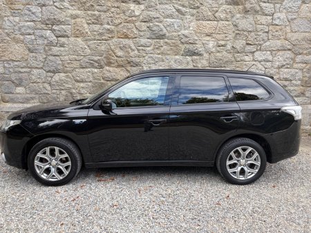 2015 Mitsubishi Outlander - photo 4