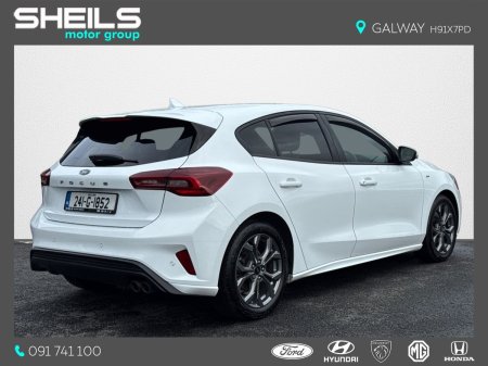 2024 Ford Focus - photo 2
