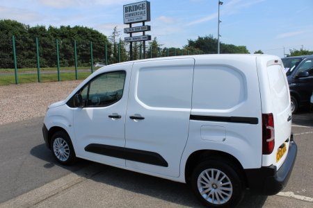 2020 Peugeot Partner - photo 4