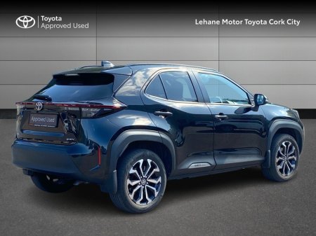 2024 Toyota Yaris Cross - photo 2