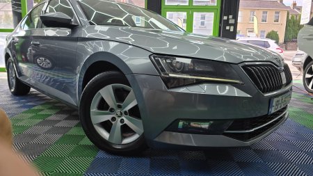2019 Skoda Superb - photo 9