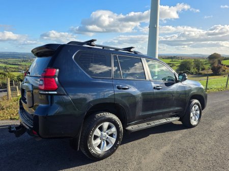 2018 Toyota Land Cruiser - photo 12
