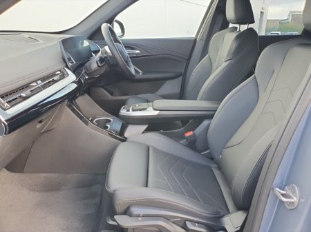 2025 BMW iX1 - photo 7