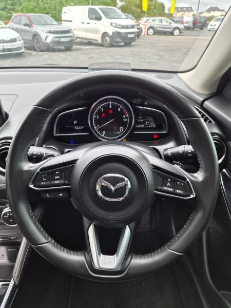 2017 Mazda Demio - photo 15