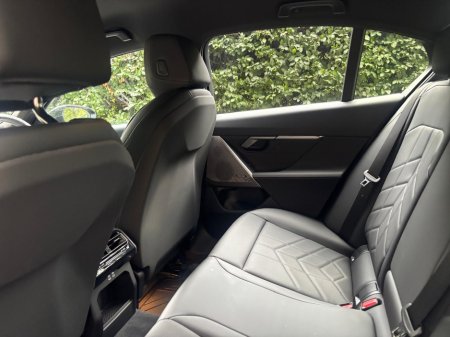 2024 BMW 5-Series - photo 22