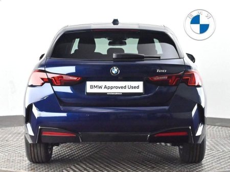 2026 BMW 1-Series - photo 14