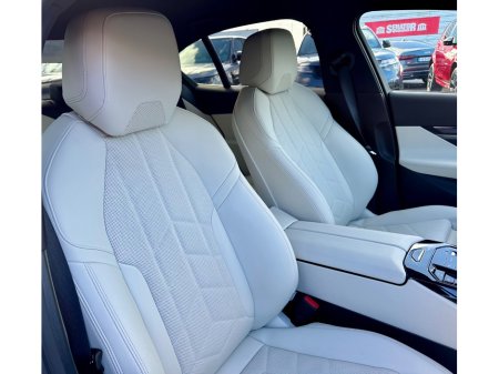 2026 BMW 5-Series - photo 8