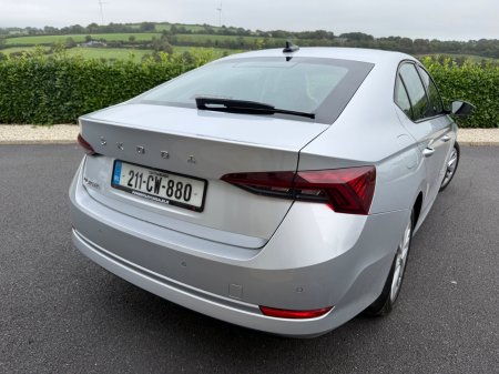2021 Skoda Octavia - photo 3