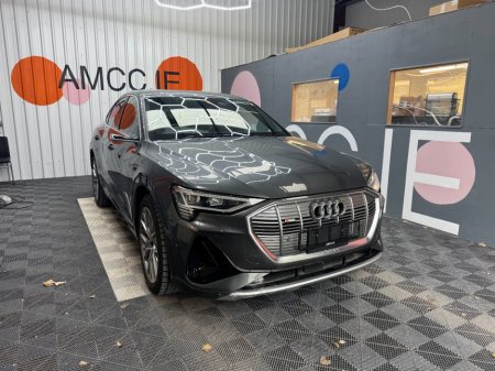 2022 Audi e-tron 2022 AUDI E-TRON SPORTBACK 4WD QUATTRO FIRST EDITION  AUTOMATIC / CRUISE CONTROL / PARKING CAMERA /