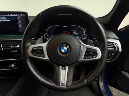 2021 BMW 5-Series - photo 19