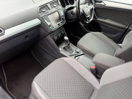 2016 Volkswagen Tiguan - photo 17