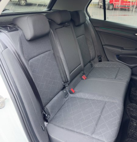 2023 Volkswagen Golf - photo 26