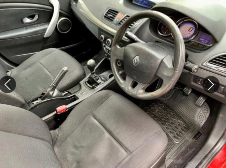 2015 Renault Fluence - photo 2