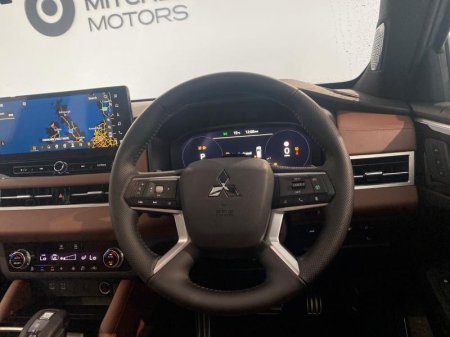 2026 Mitsubishi Outlander - photo 23
