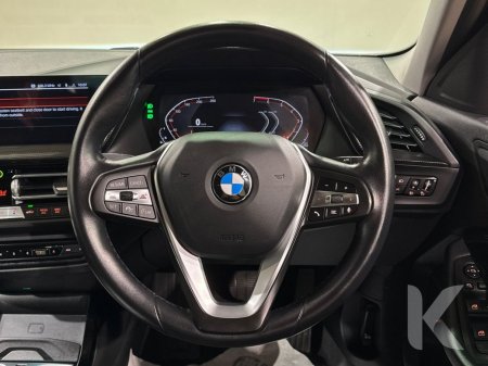 2023 BMW 1-Series - photo 15