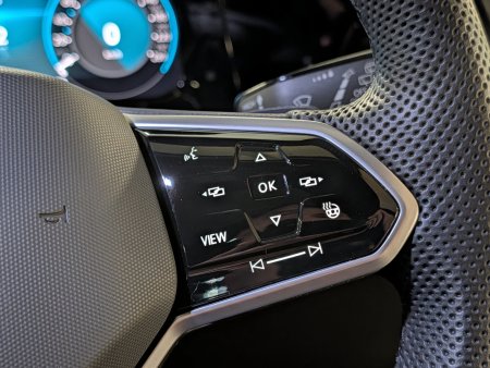 2024 Volkswagen Golf - photo 22