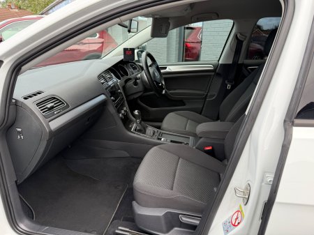 2021 Volkswagen Golf - photo 19
