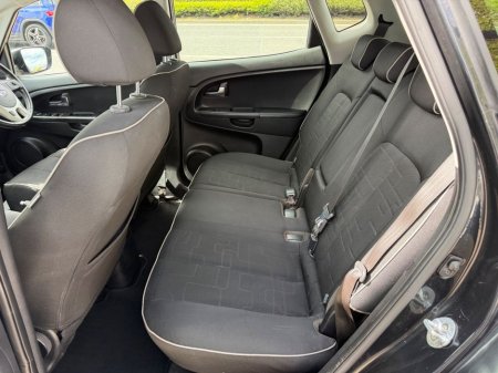 2017 Kia Venga - photo 22