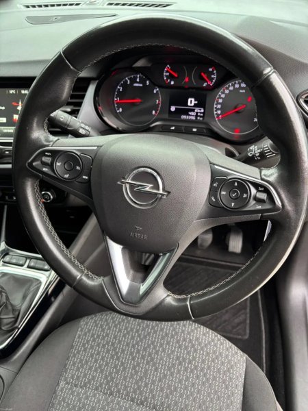 2023 Opel Crossland - photo 17