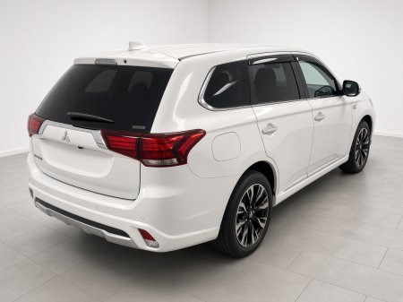 2017 Mitsubishi Outlander - photo 7