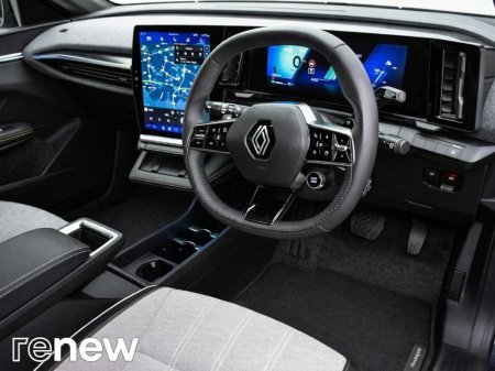 2024 Renault Megane E-Tech - photo 6