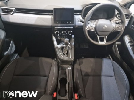 2027 Renault Clio - photo 2