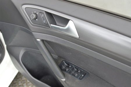2019 Volkswagen Golf - photo 25