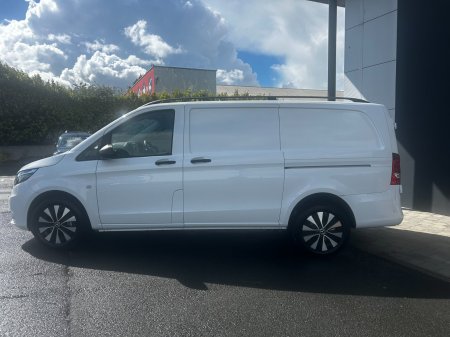 2025 Mercedes-Benz Vito - photo 7
