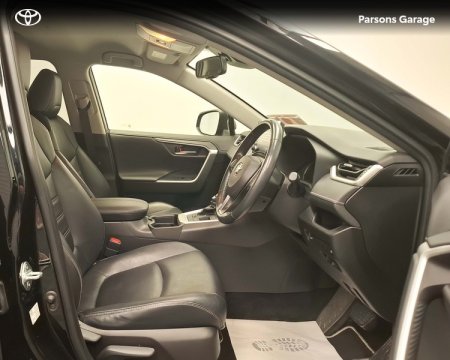 2019 Toyota RAV4 - photo 8