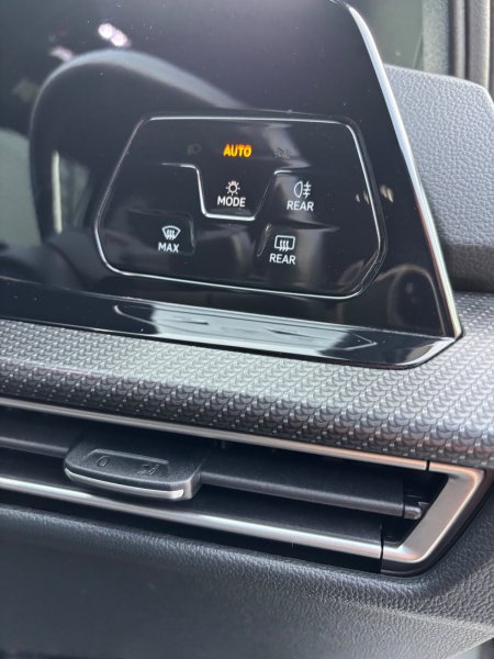 2023 Volkswagen Golf - photo 29
