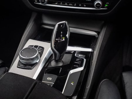 2020 BMW 5-Series - photo 7