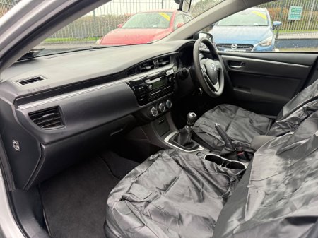 2014 Toyota Corolla - photo 20