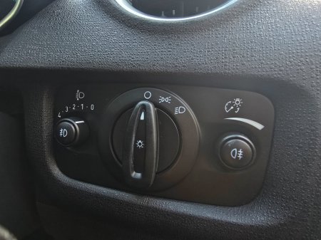2014 Ford Fiesta - photo 18