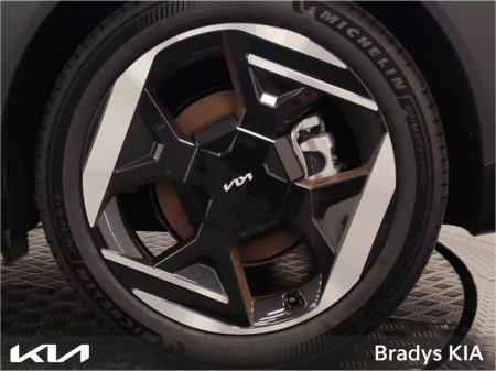 2026 Kia EV4 - photo 6