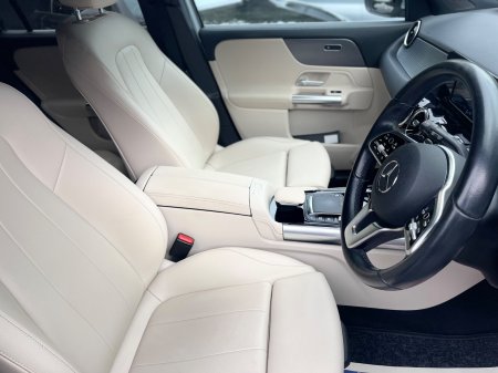 2020 Mercedes-Benz GLA - photo 9