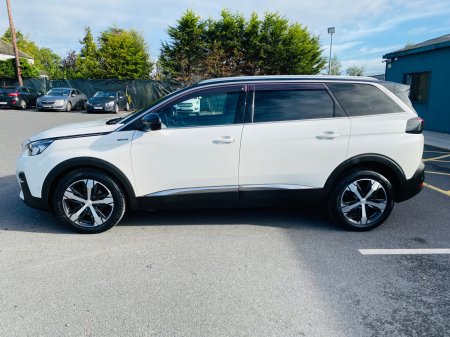 2021 Peugeot 5008 - photo 10